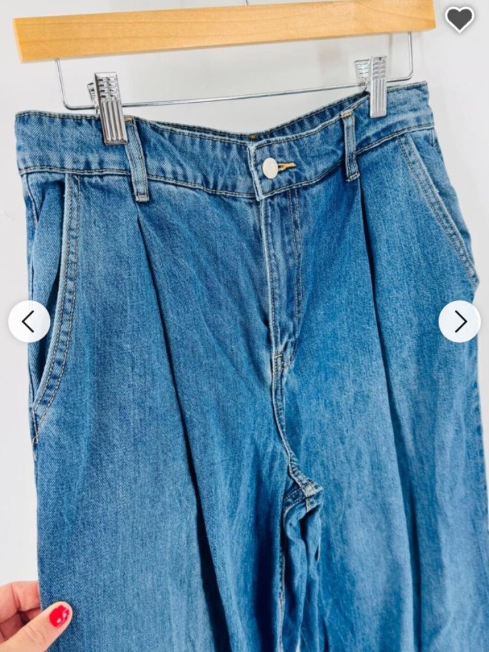 Zara Wide Leg Pleated Jeans - Picture 2 of 6